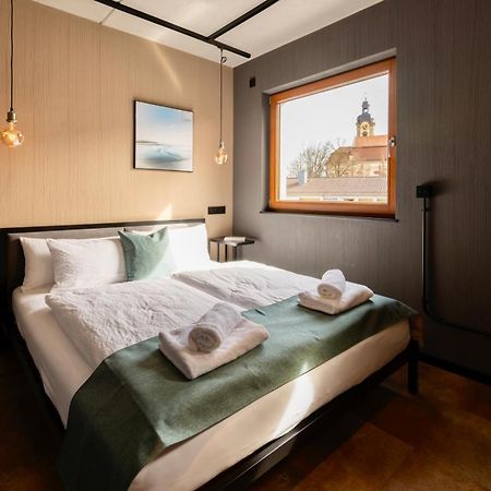Stadthaus Neckarsulm Serviced Apartments - Stadthaus Heiner Esterno foto