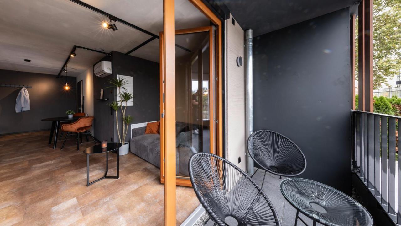 Stadthaus Neckarsulm Serviced Apartments - Stadthaus Heiner Esterno foto