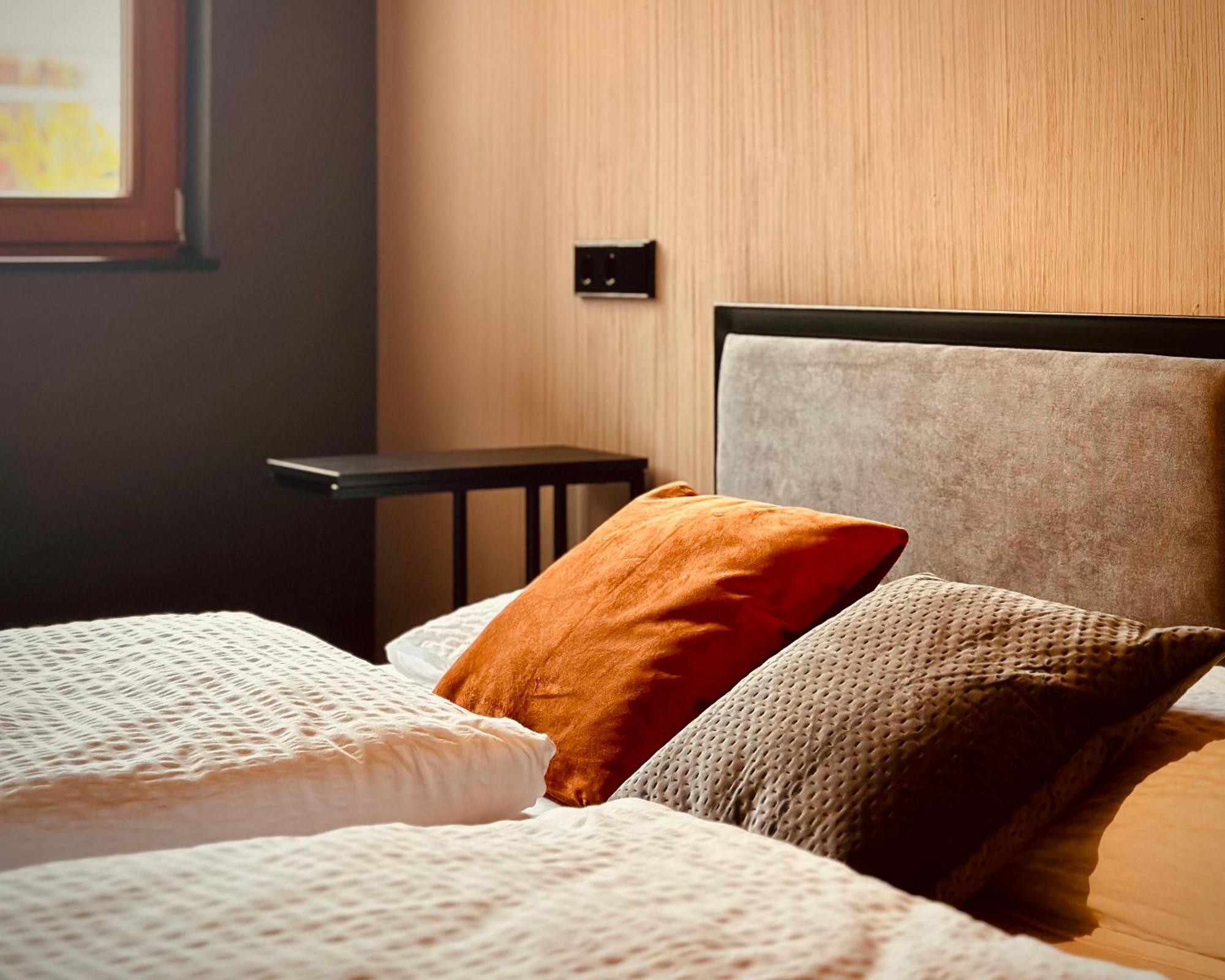 Stadthaus Neckarsulm Serviced Apartments - Stadthaus Heiner Esterno foto