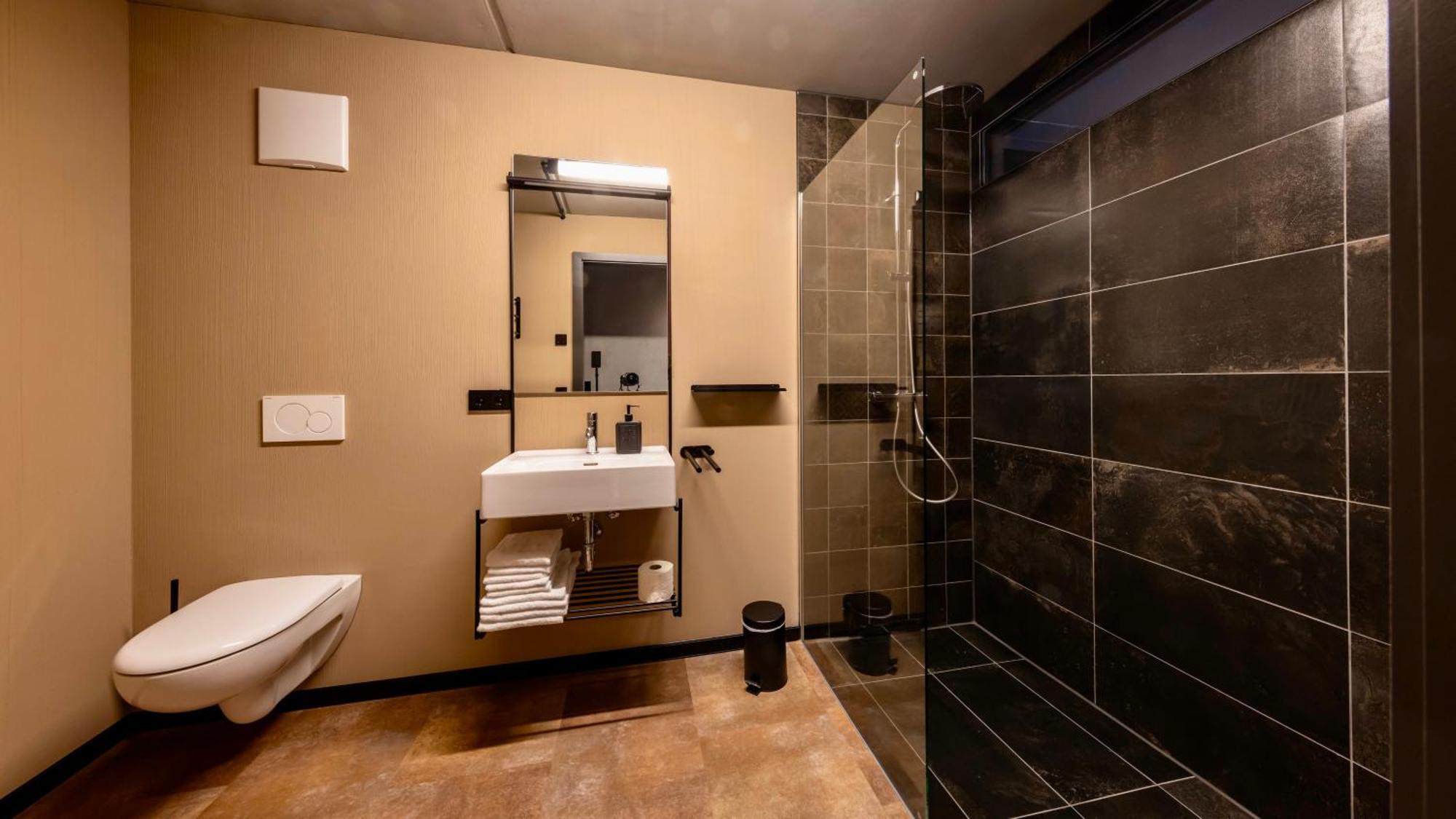 Stadthaus Neckarsulm Serviced Apartments - Stadthaus Heiner Esterno foto